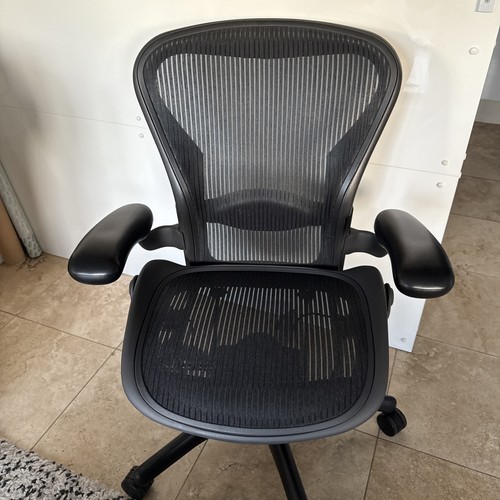 Herman miller aeron chair size - herman,